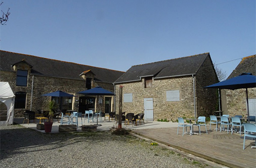 Club House du Golf de Caden, dans un ancien corps de ferme breton
